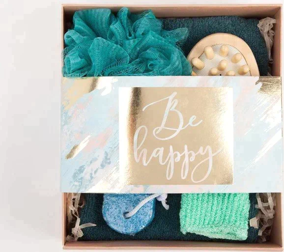 Подарочный набор "Be happy" полотенце 30х60 см и банные аксессуары