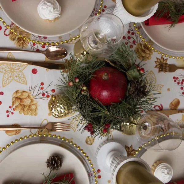 Скатерть "Этель" Golden Christmas 149х220см с ГМВО, 100%хл, 190г/м2
