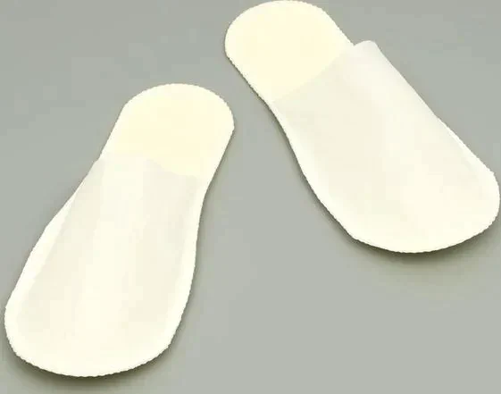 Одноразовые тапочки, Стандарт Лайт, молочные / белые, с закрытым мысом, 42 р.