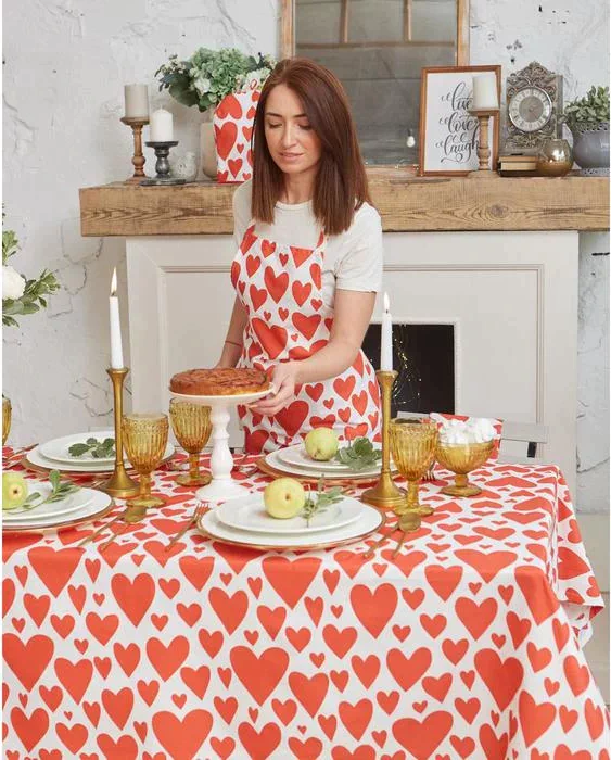 Скатерть "Этель" Red hearts 149х220см, 100% хл, саржа 190 г/м2