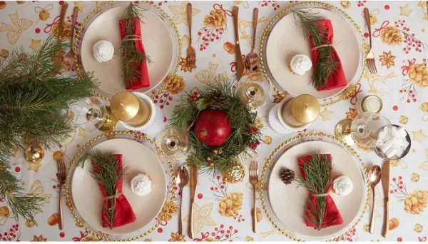 Скатерть "Этель" Golden Christmas 149х220см с ГМВО, 100%хл, 190г/м2