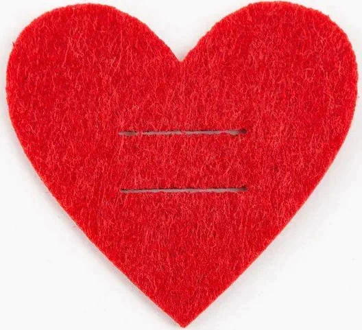 Набор для декора столовых предметов "Love" 4 шт, красный, 5,4 х 5 см, 100% п/э, фетр