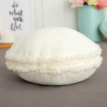 Подушка декоративная Этель «Макарон», цв.молочный, d 35 см, 100% п/э