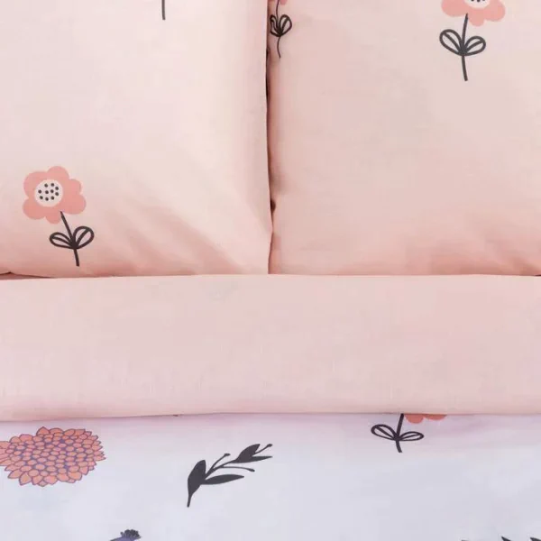 Постельное белье "Этель" 1.5 сп Flower garden 143*215 см, 150*214 см, 70*70 см -2 шт