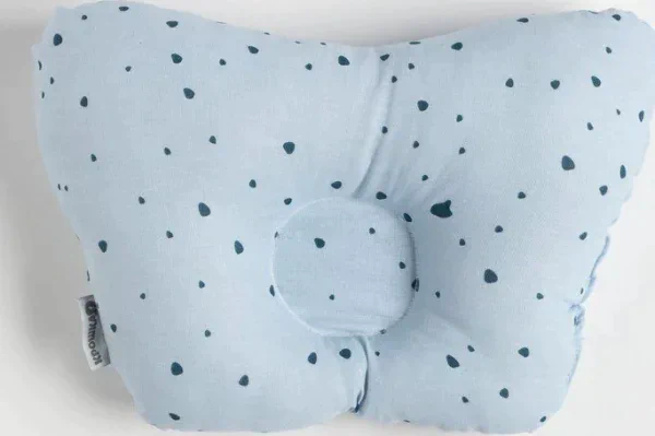 Подушка анатомическая "Крошка Я " Light blue, 26х22 см, 100% хлопок
